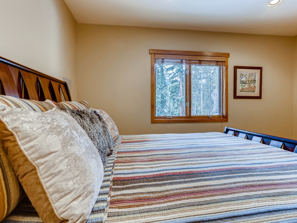 344 Rena Road Breckenridge, CO 80424 - Photo 22 of 32 Comfy King Sized bed in the Pines.