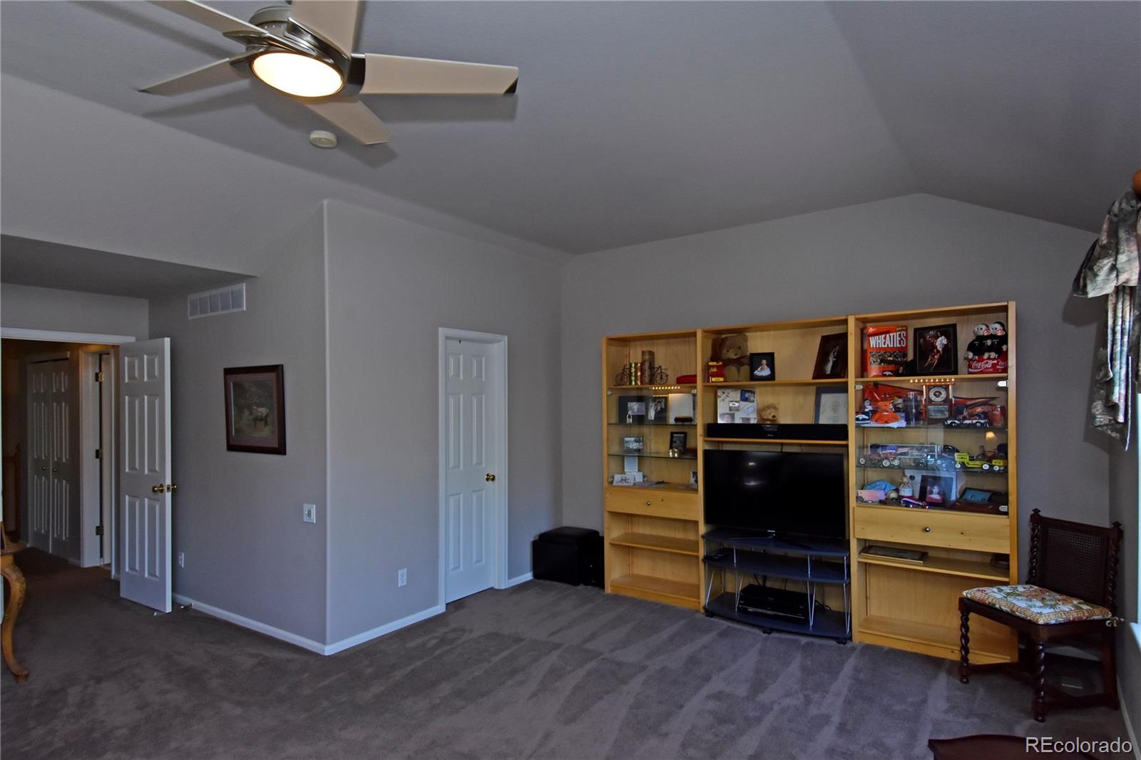 9419 Crossland Way Highlands Ranch, CO 80130 - Photo 16 of 23 Gallery Image 16
