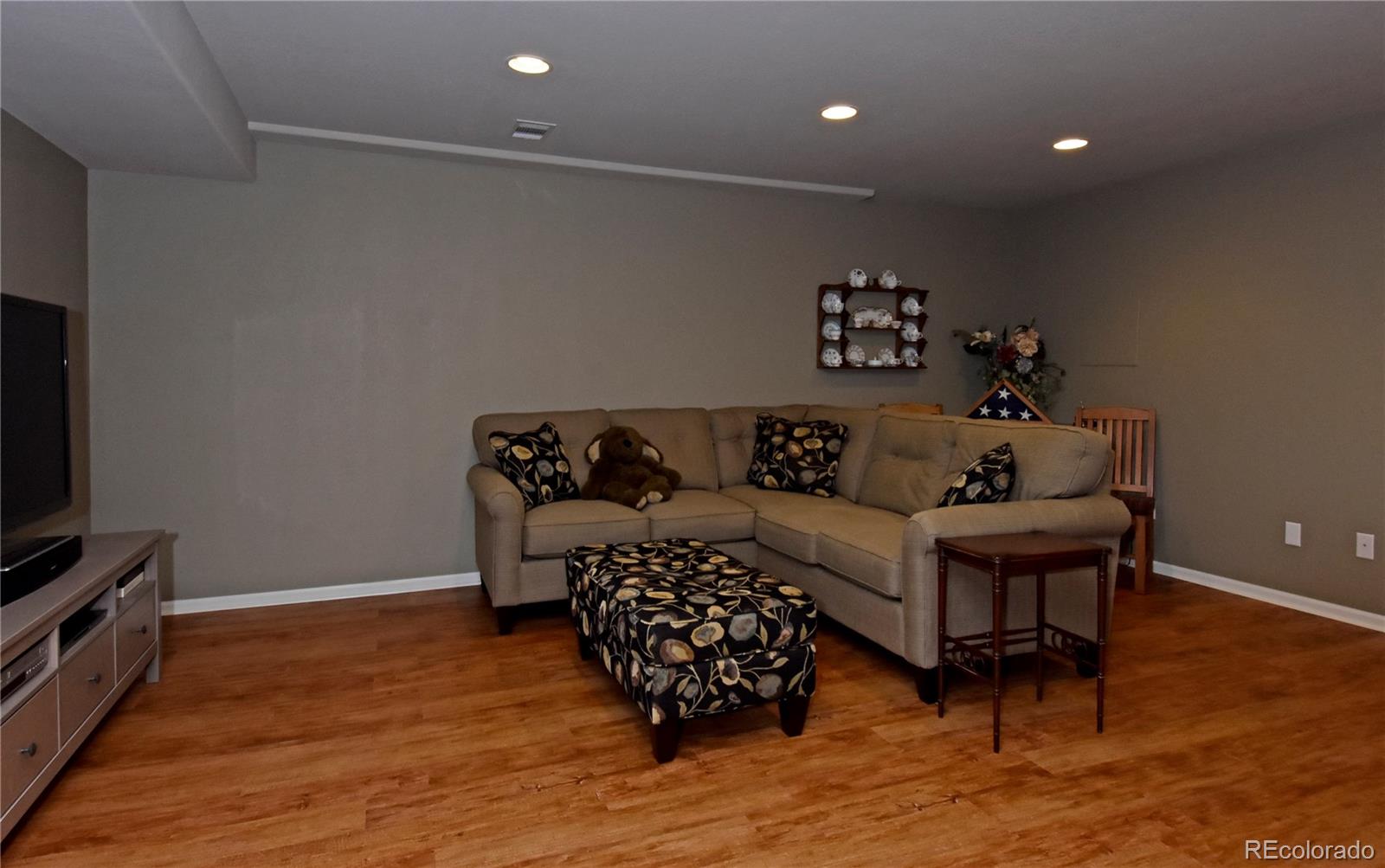 9419 Crossland Way Highlands Ranch, CO 80130 - Photo 19 of 23 Gallery Image 19