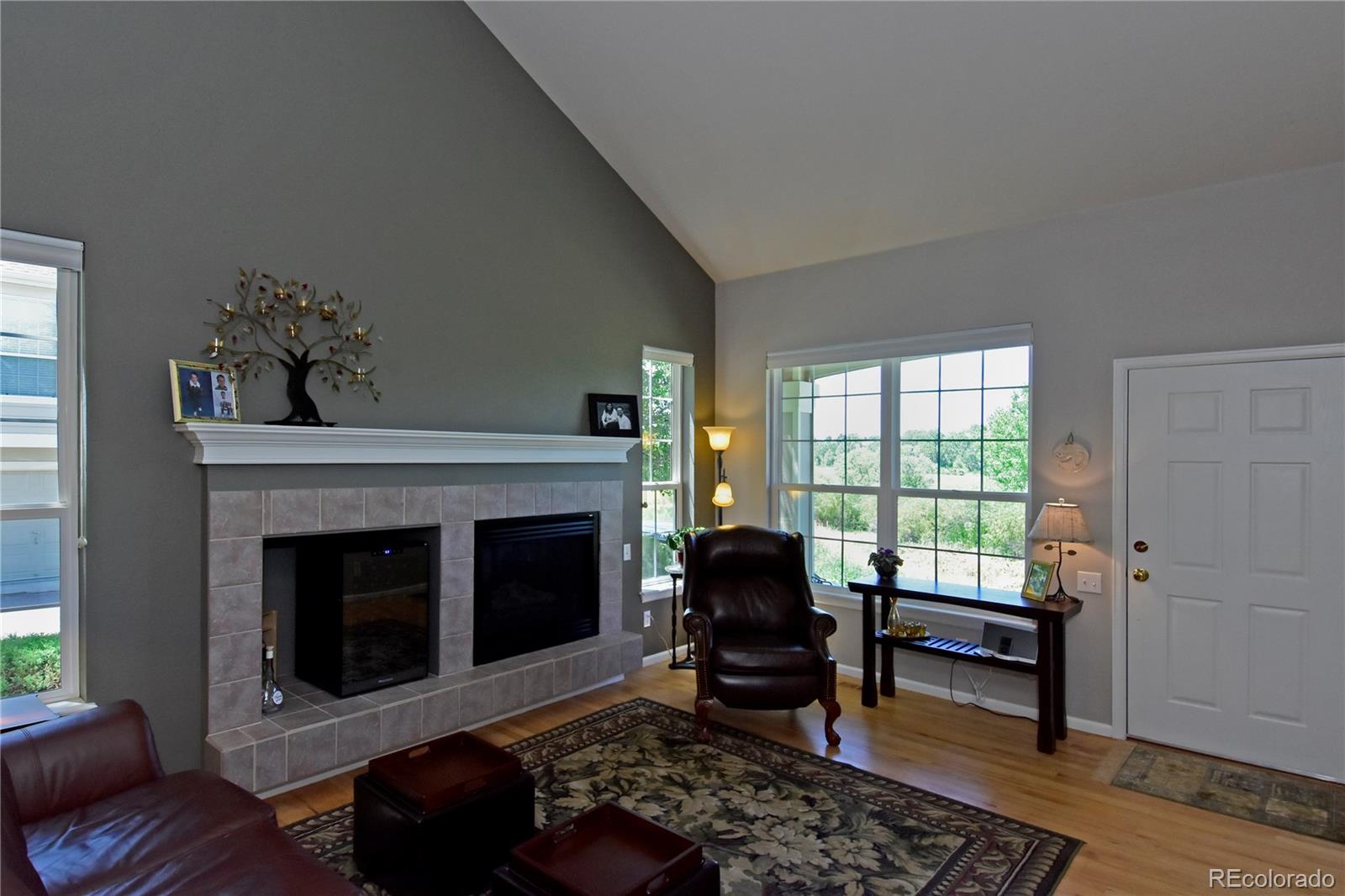 9419 Crossland Way Highlands Ranch, CO 80130 - Photo 4 of 23 Gallery Image 4