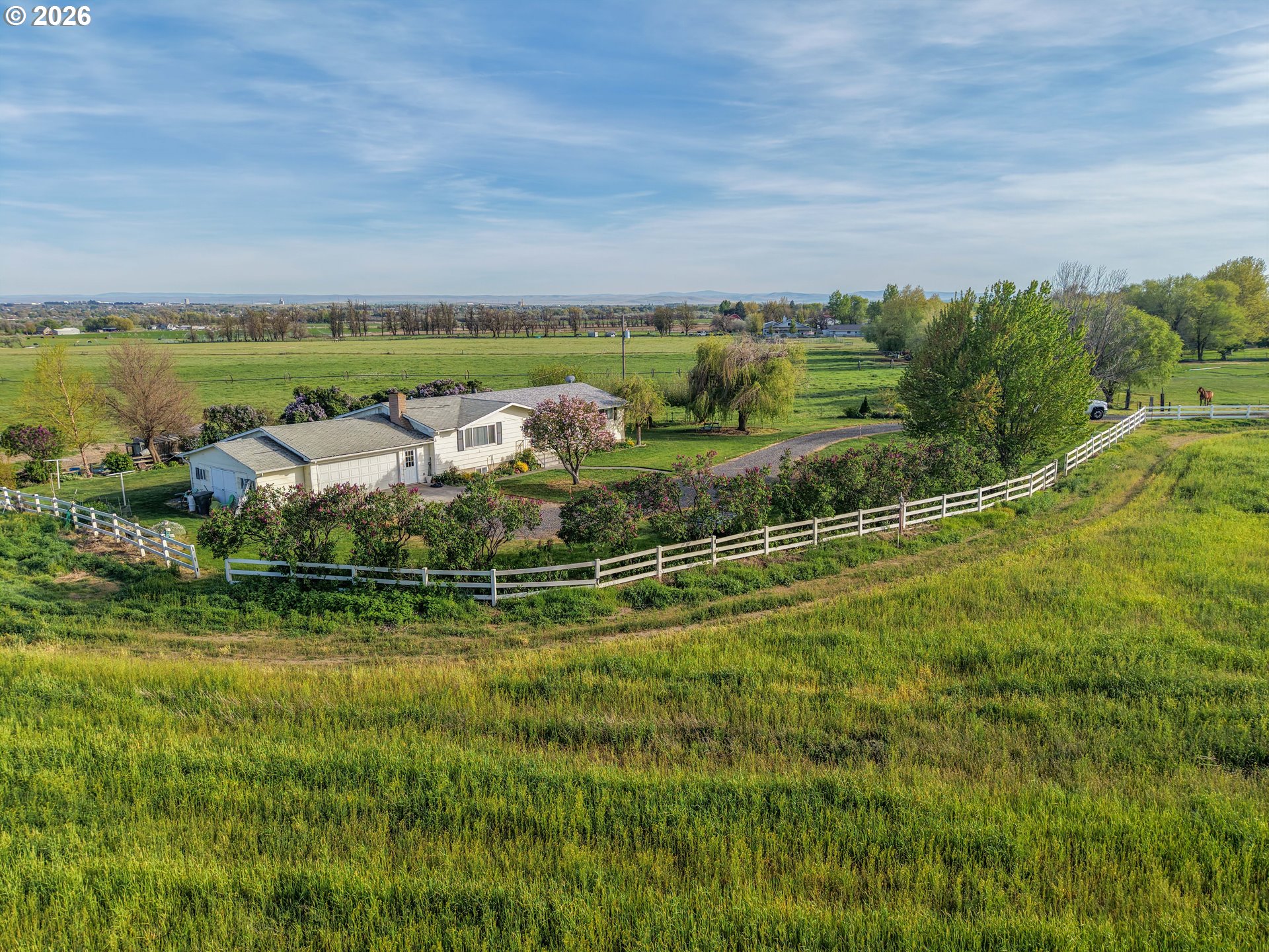80279 Powerline Road Hermiston, OR 97838 - Photo 1 of 36