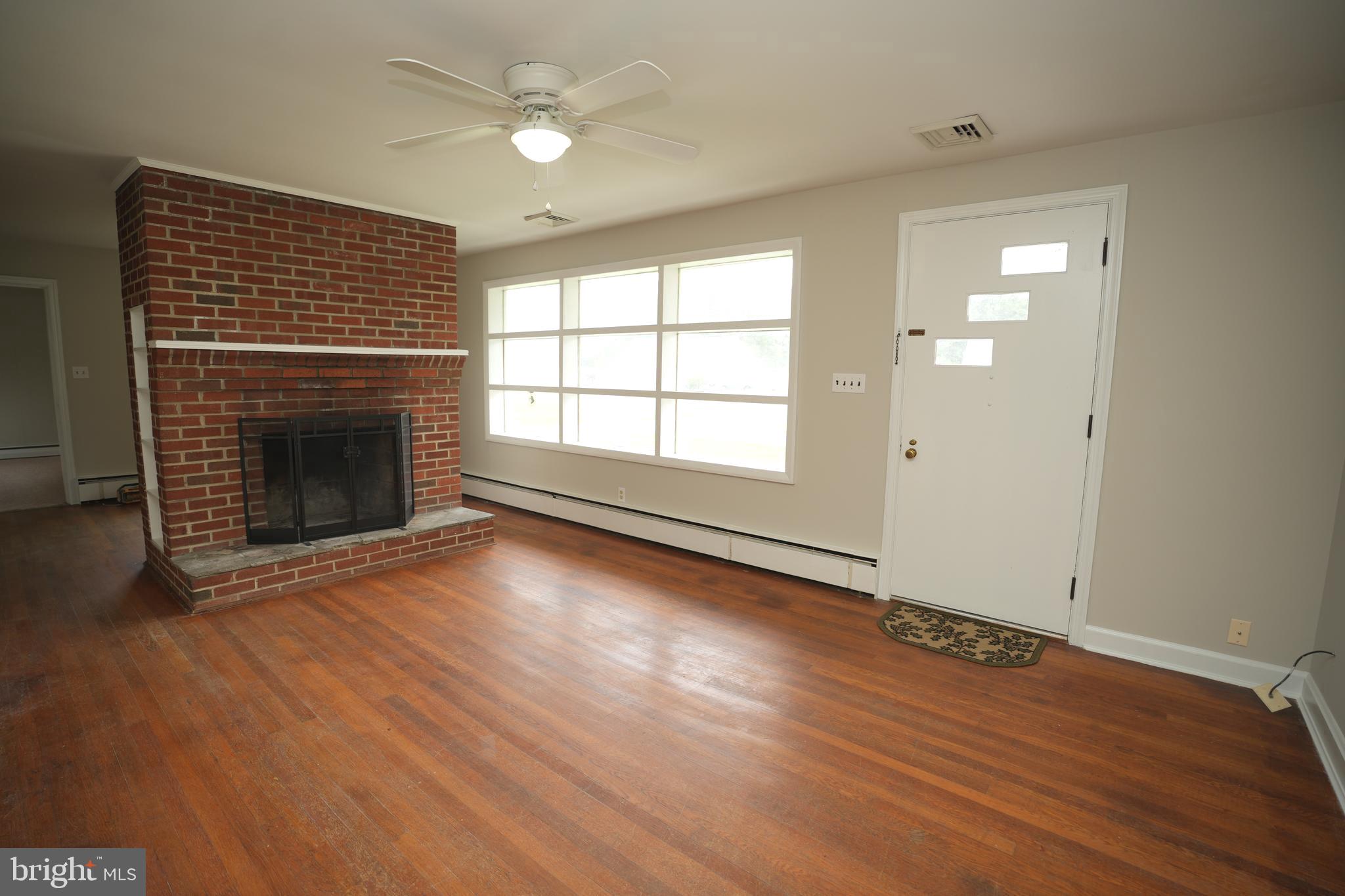 23280 Hollywood Road Leonardtown, MD 20650 - Photo 4 of 20 Gallery Image 4