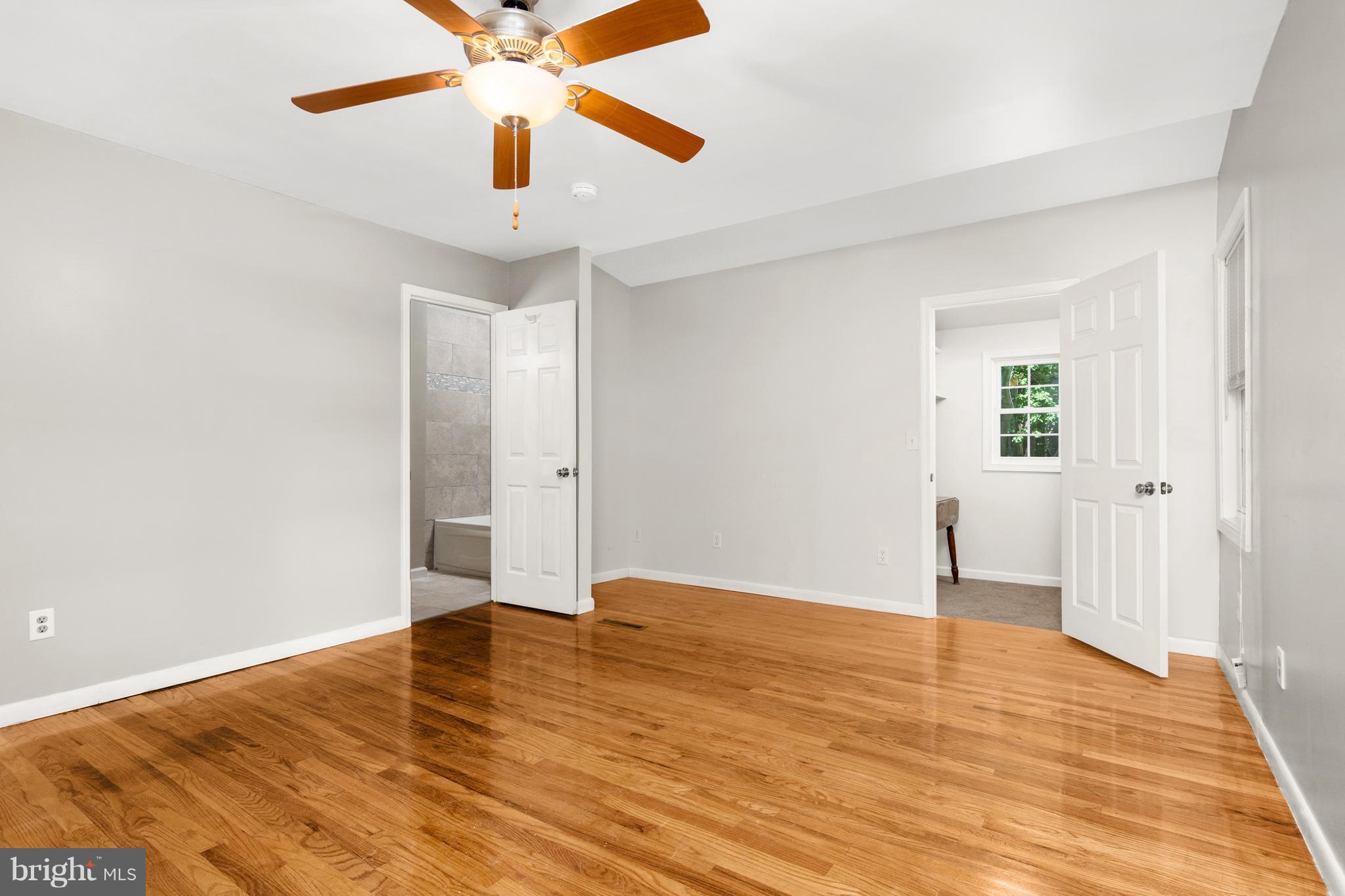 1530 Manor View Road Davidsonville, MD 21035 - Photo 12 of 29 Spacious master bedroom