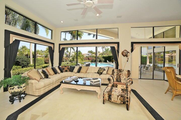 Undisclosed Address Boca Raton, FL 33496 - Photo 16 of 41 16.Great Room