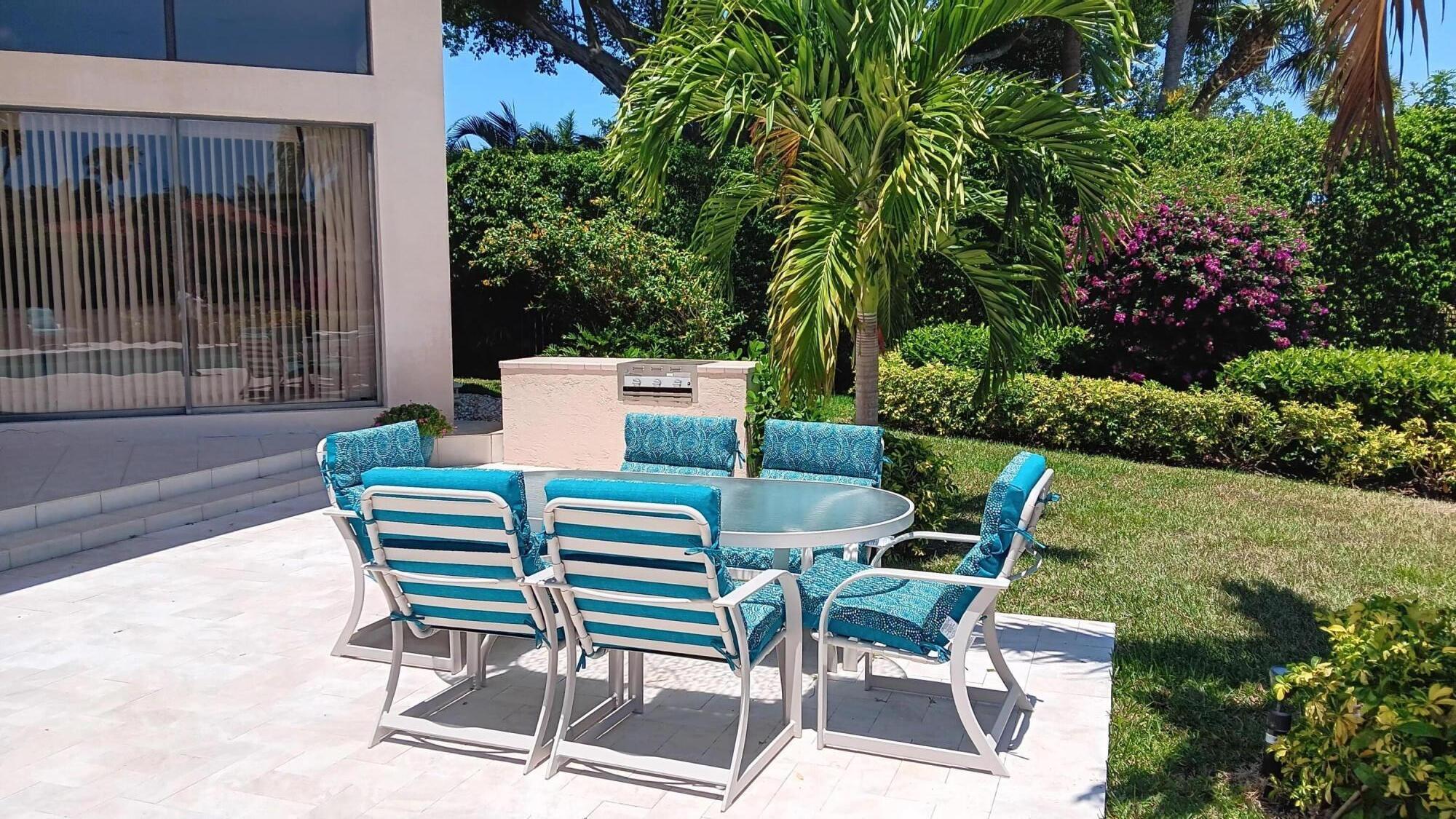 Undisclosed Address Boca Raton, FL 33496 - Photo 34 of 41 34.BBQ and Outdoor Eating