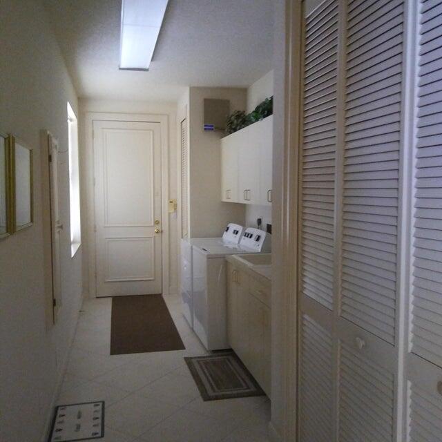 Undisclosed Address Boca Raton, FL 33496 - Photo 40 of 41 40.Laundry.StorageToGarage (2)