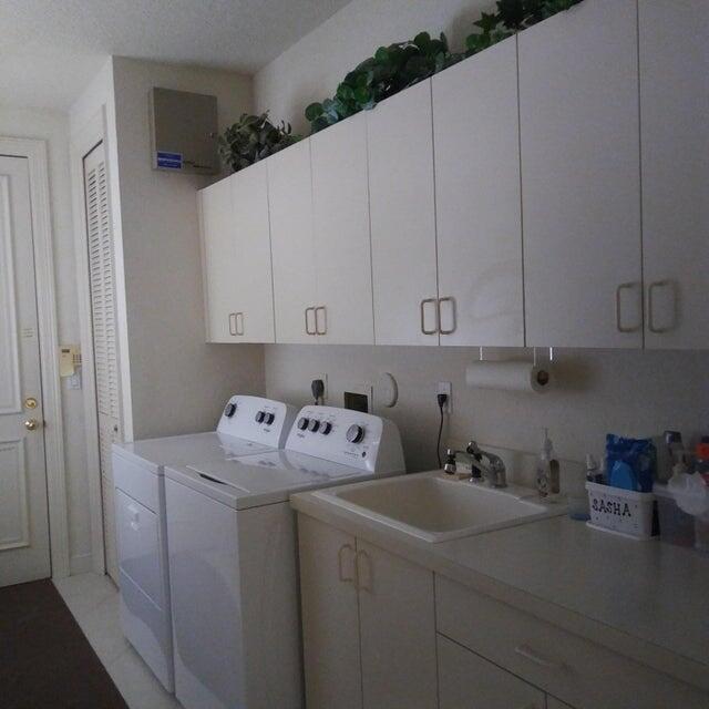 Undisclosed Address Boca Raton, FL 33496 - Photo 41 of 41 41.Laundry.Area
