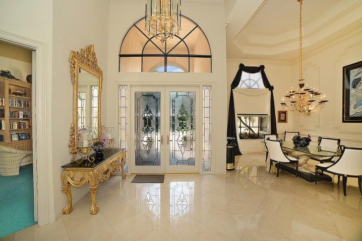 Undisclosed Address Boca Raton, FL 33496 - Photo 5 of 41 5.Foyer