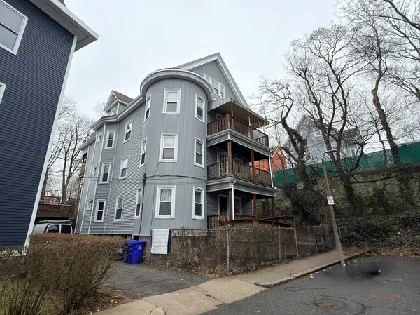 $3,900 | 18 Harold Park, Unit 1, Boston, MA 02119