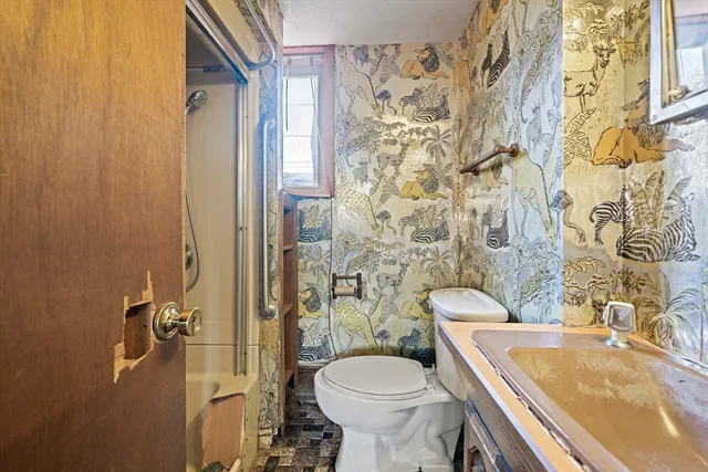 $699,999 | 11 Hutchins Circle, Lynnfield, MA 01940