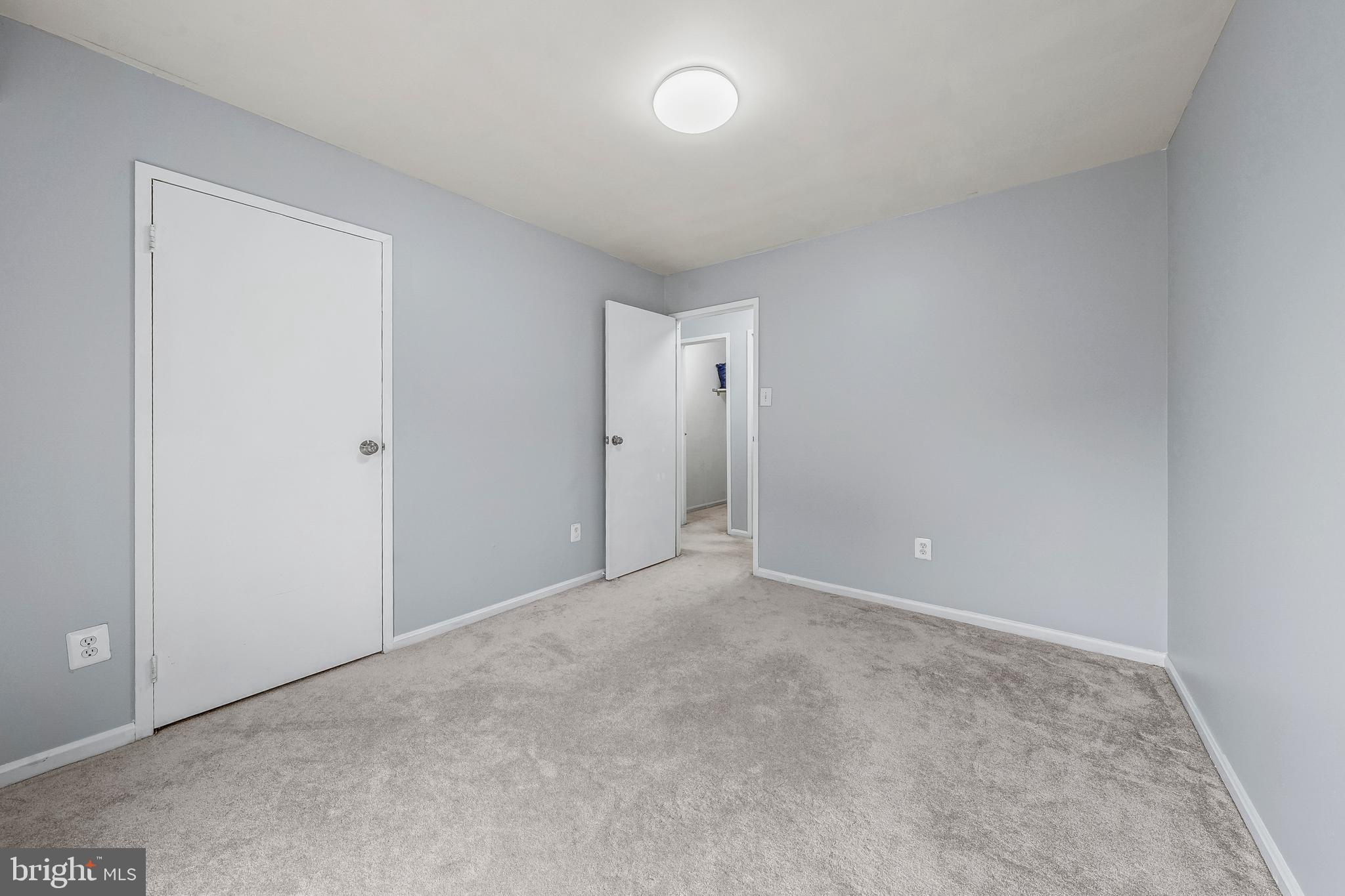 6137 Edsall Road, Unit I Alexandria, VA 22304 - Photo 22 of 28 a view of an empty room