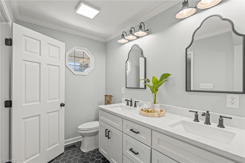 2641 Mock Road High Point, NC 27265 - Photo 28 of 50 GORGEOUS!!