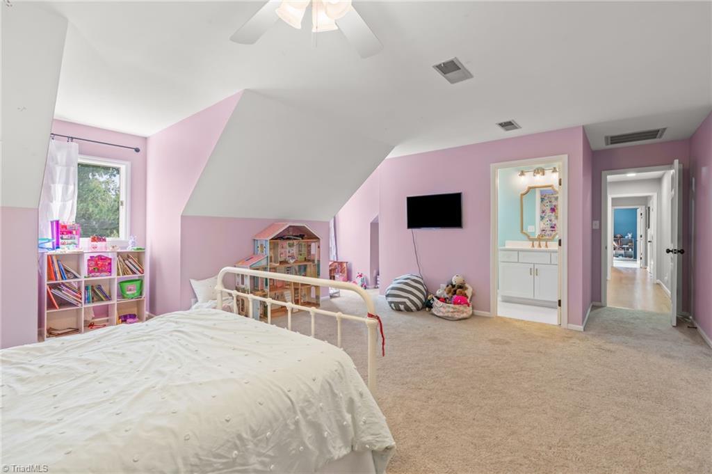 2641 Mock Road High Point, NC 27265 - Photo 35 of 50 This room is a dream!