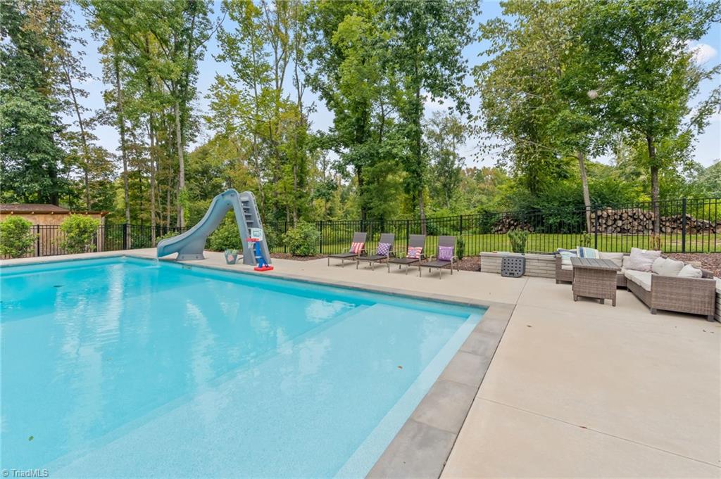 2641 Mock Road High Point, NC 27265 - Photo 38 of 50 The shallow area is a "tanning ledge" with special foam floor