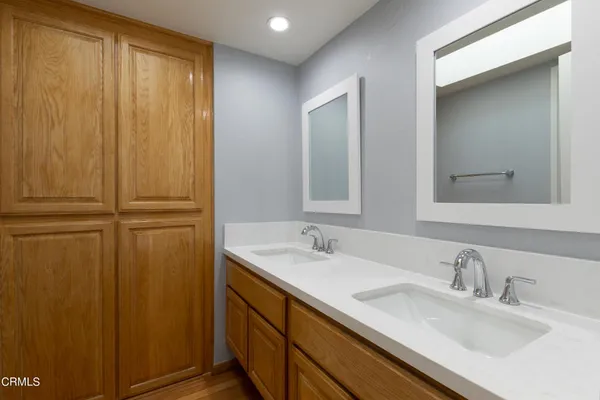 $3,500 | 300 South Mentor Avenue, Unit 5, Pasadena, CA 91106