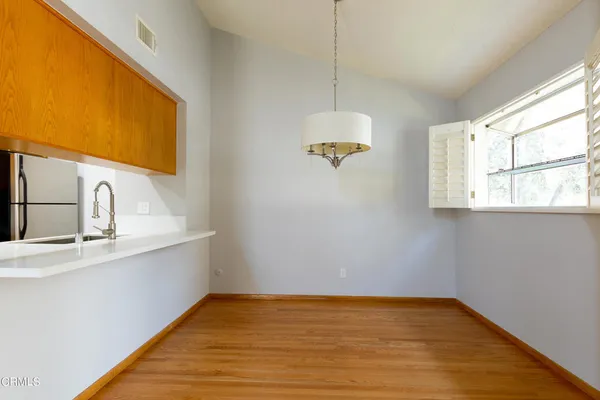 $3,500 | 300 South Mentor Avenue, Unit 5, Pasadena, CA 91106
