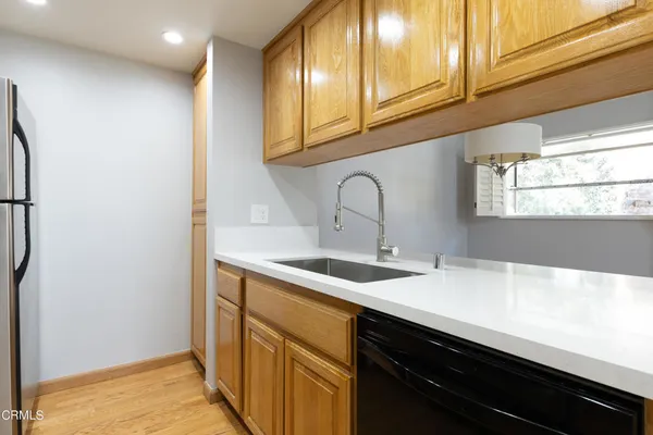 $3,500 | 300 South Mentor Avenue, Unit 5, Pasadena, CA 91106