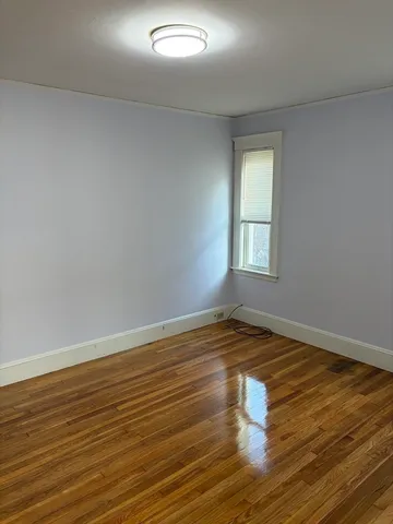 $1,950 | 146 Willow Street, Unit 2, Quincy, MA 02170