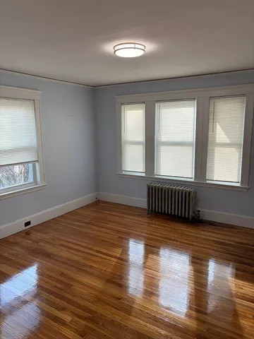 $1,950 | 146 Willow Street, Unit 2, Quincy, MA 02170