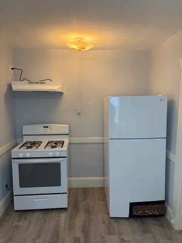 $1,950 | 146 Willow Street, Unit 2, Quincy, MA 02170