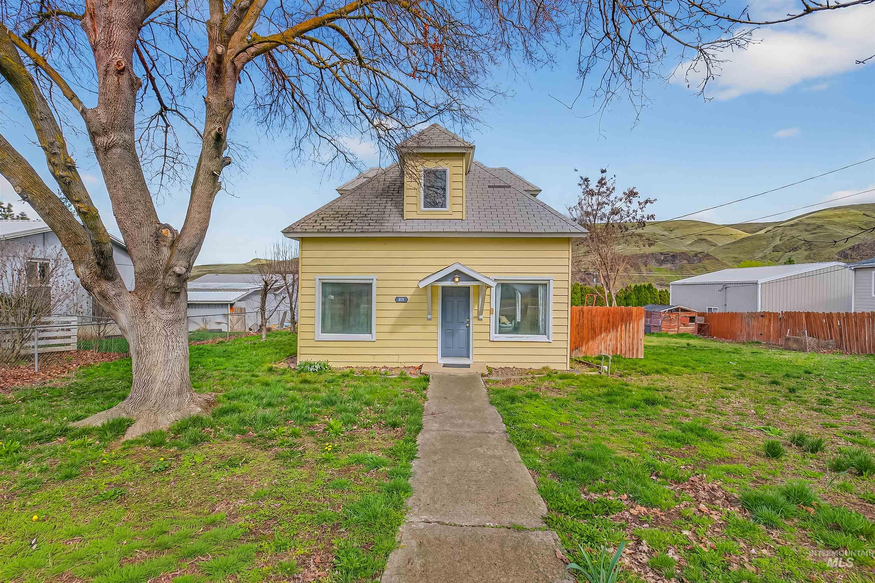 815 2nd Street Asotin, WA 99402 - Photo 2 of 49