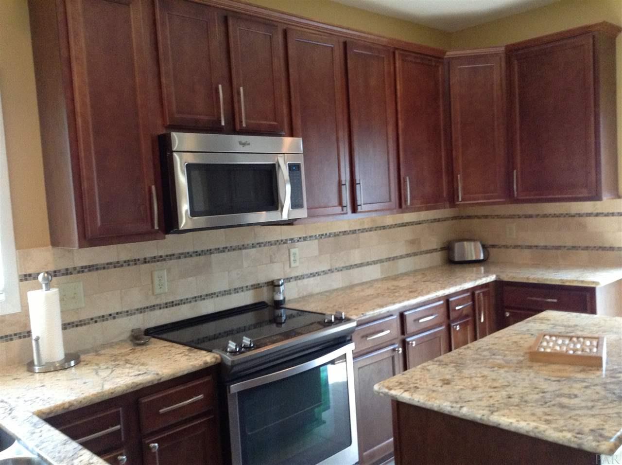 3281 Copper Ridge Circle Cantonment, FL 32533 - Photo 17 of 50 Gallery Image 17