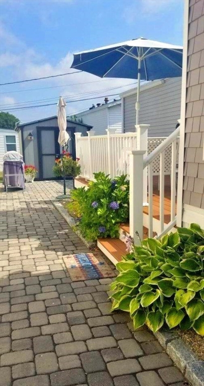 43 Amos Way Wareham, MA 02558 - Photo 3 of 34