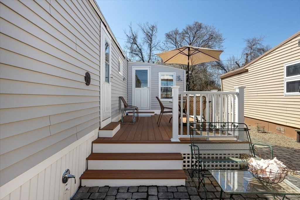 43 Amos Way Wareham, MA 02558 - Photo 5 of 34