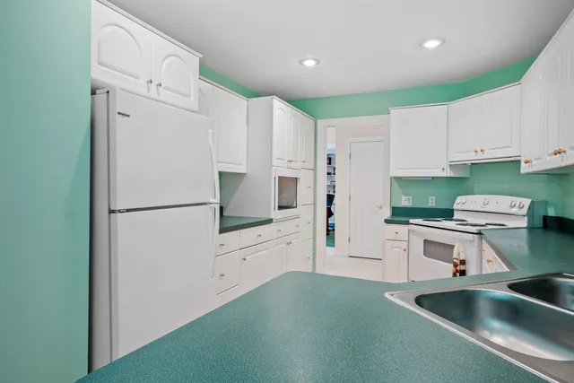 $679,000 | 34 Foxglove Lane, Franconia, NH 03580