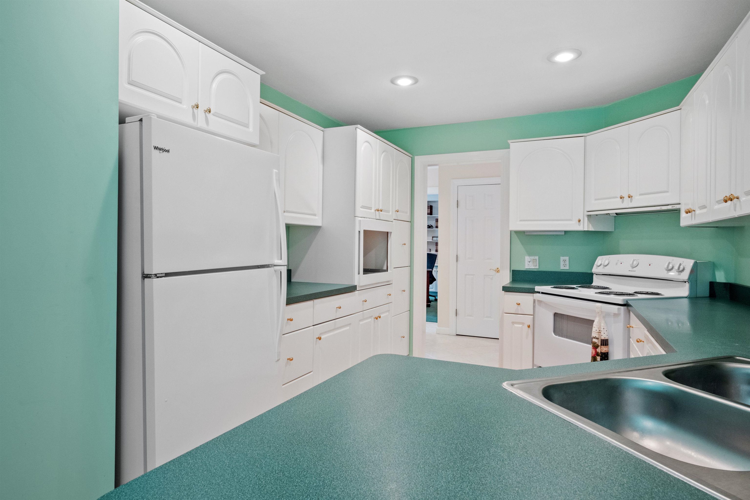 34 Foxglove Lane Franconia, NH 03580 - Photo 19 of 60