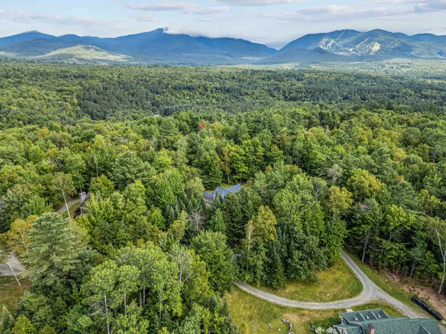 $679,000 | 34 Foxglove Lane, Franconia, NH 03580