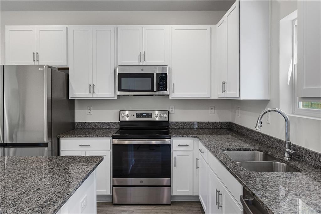 162 Hedgecock Road High Point, NC 27265 - Photo 12 of 31 Gallery Image 12