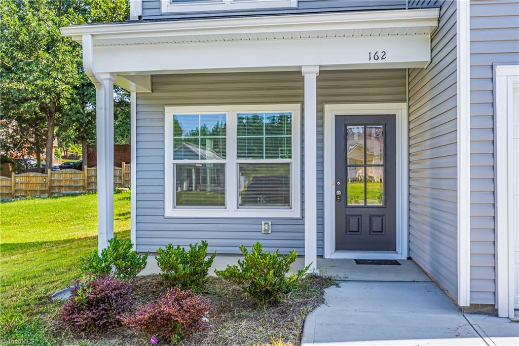 162 Hedgecock Road High Point, NC 27265 - Photo 5 of 31 Gallery Image 5