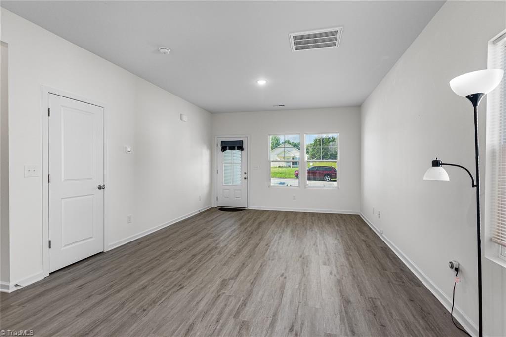 162 Hedgecock Road High Point, NC 27265 - Photo 6 of 31 Gallery Image 6