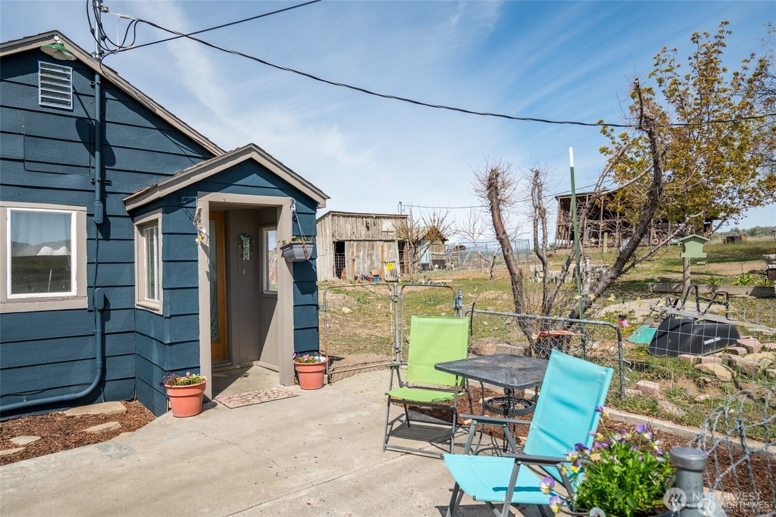 925 Rd B Northwest Waterville, WA 98858 - Photo 5 of 40