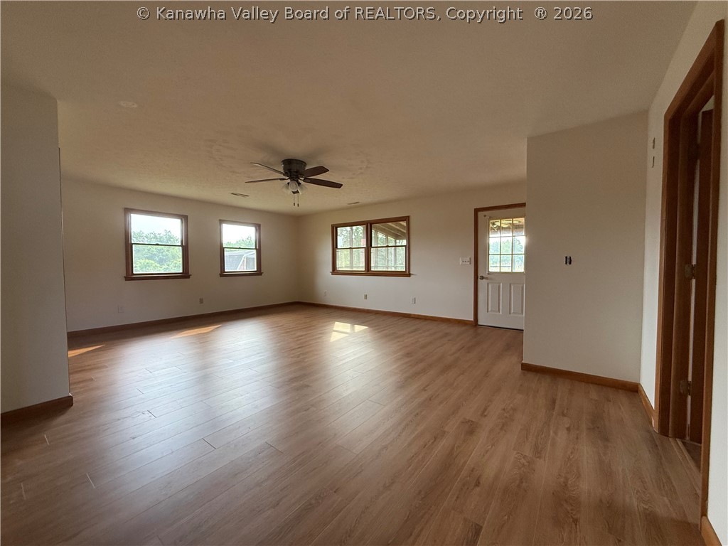 468 Grandview Heights Road Point Pleasant, WV 25550 - Photo 7 of 16 Gallery Image 7