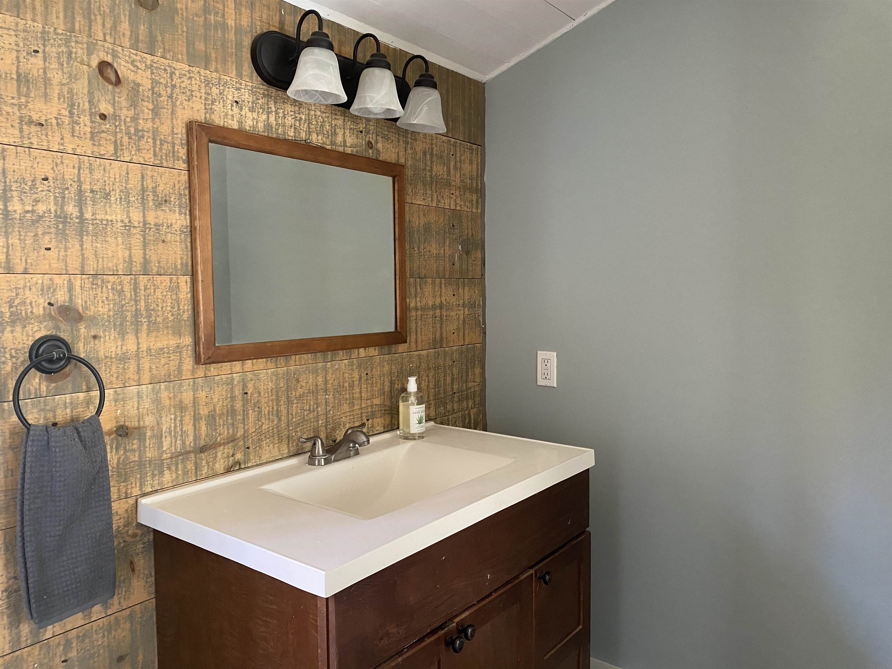3353 Centerville Road Hyde Park, VT 05655 - Photo 19 of 32 Gallery Image 19