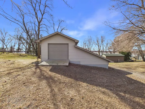 $575,000 | 27906 Ambassador Drive, Grey Eagle, MN 56336