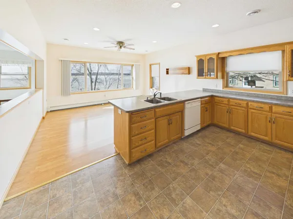 $575,000 | 27906 Ambassador Drive, Grey Eagle, MN 56336
