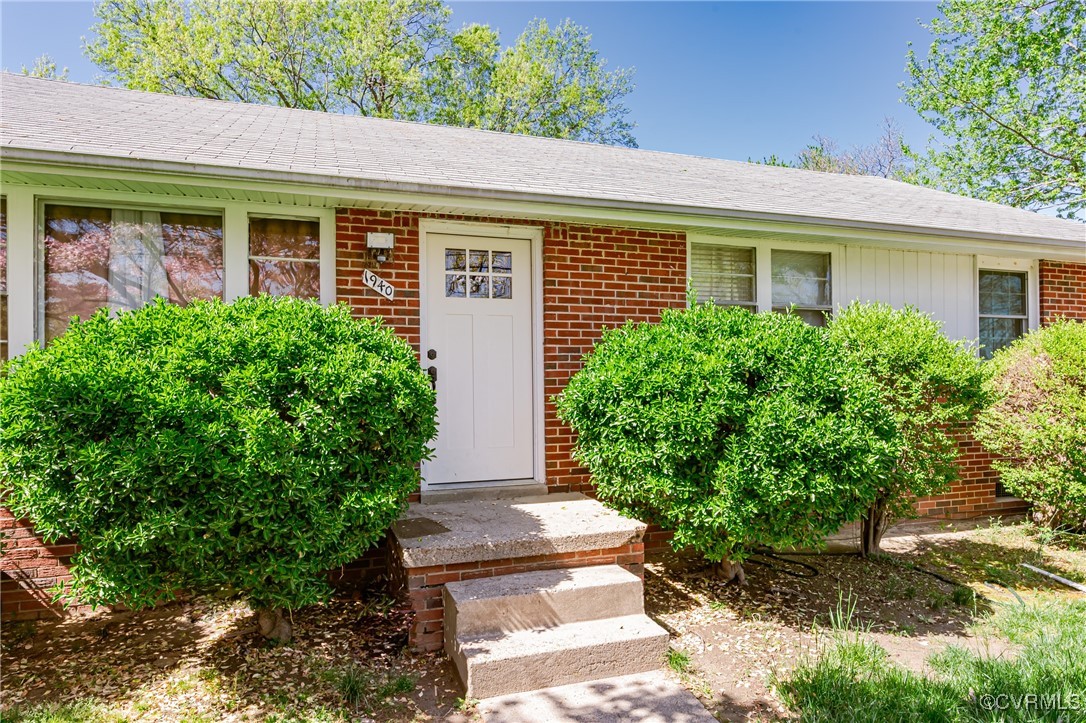 1940 Kimrod Road Richmond, VA 23224 - Photo 2 of 26 Gallery Image 2