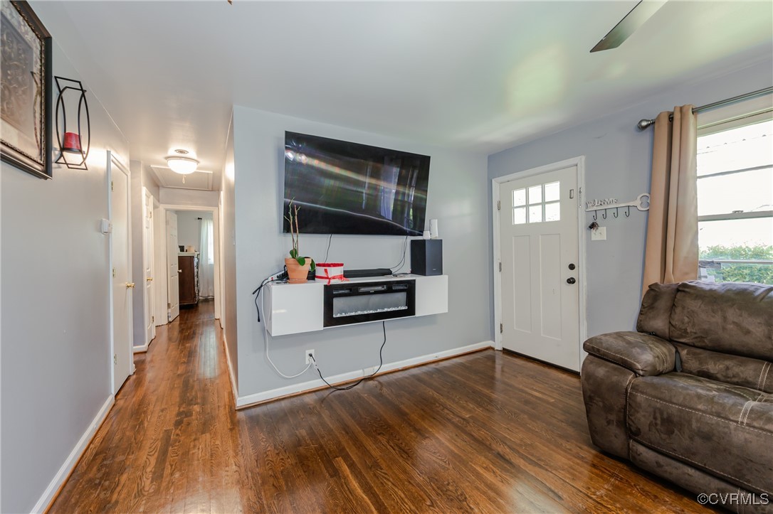 1940 Kimrod Road Richmond, VA 23224 - Photo 6 of 26 Gallery Image 6