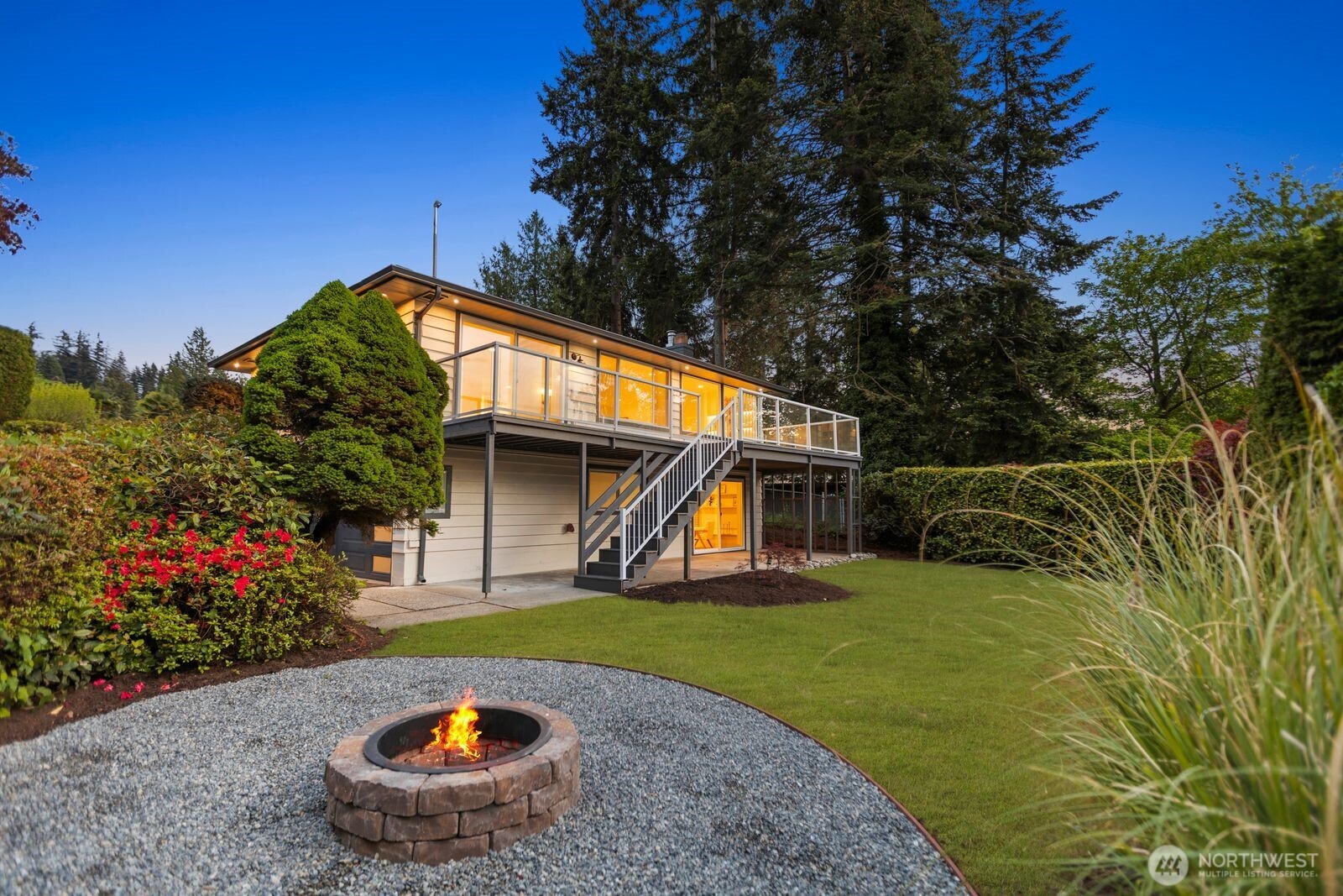 16858 76th Avenue West Edmonds, WA 98026 - Photo 3 of 40