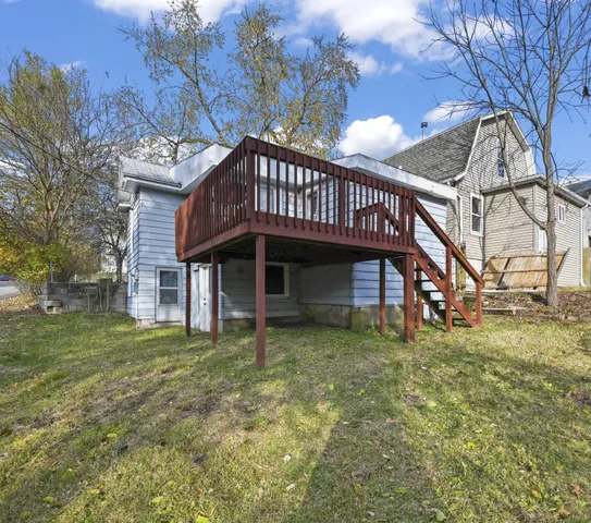 $89,900 | 411 Hinckley Boulevard, Jackson, MI 49203