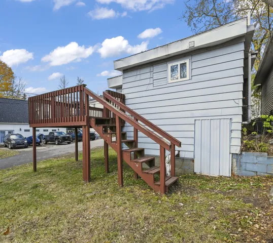 $89,900 | 411 Hinckley Boulevard, Jackson, MI 49203