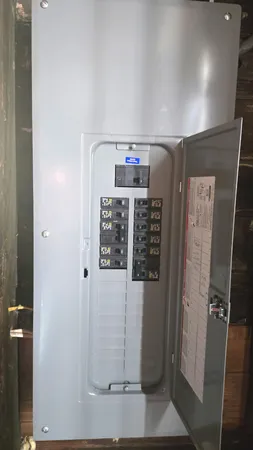 $79,900 | 411 Hinckley Boulevard, Jackson, MI 49203