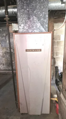 $79,900 | 411 Hinckley Boulevard, Jackson, MI 49203