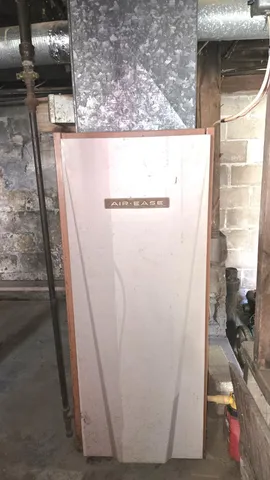 $89,900 | 411 Hinckley Boulevard, Jackson, MI 49203