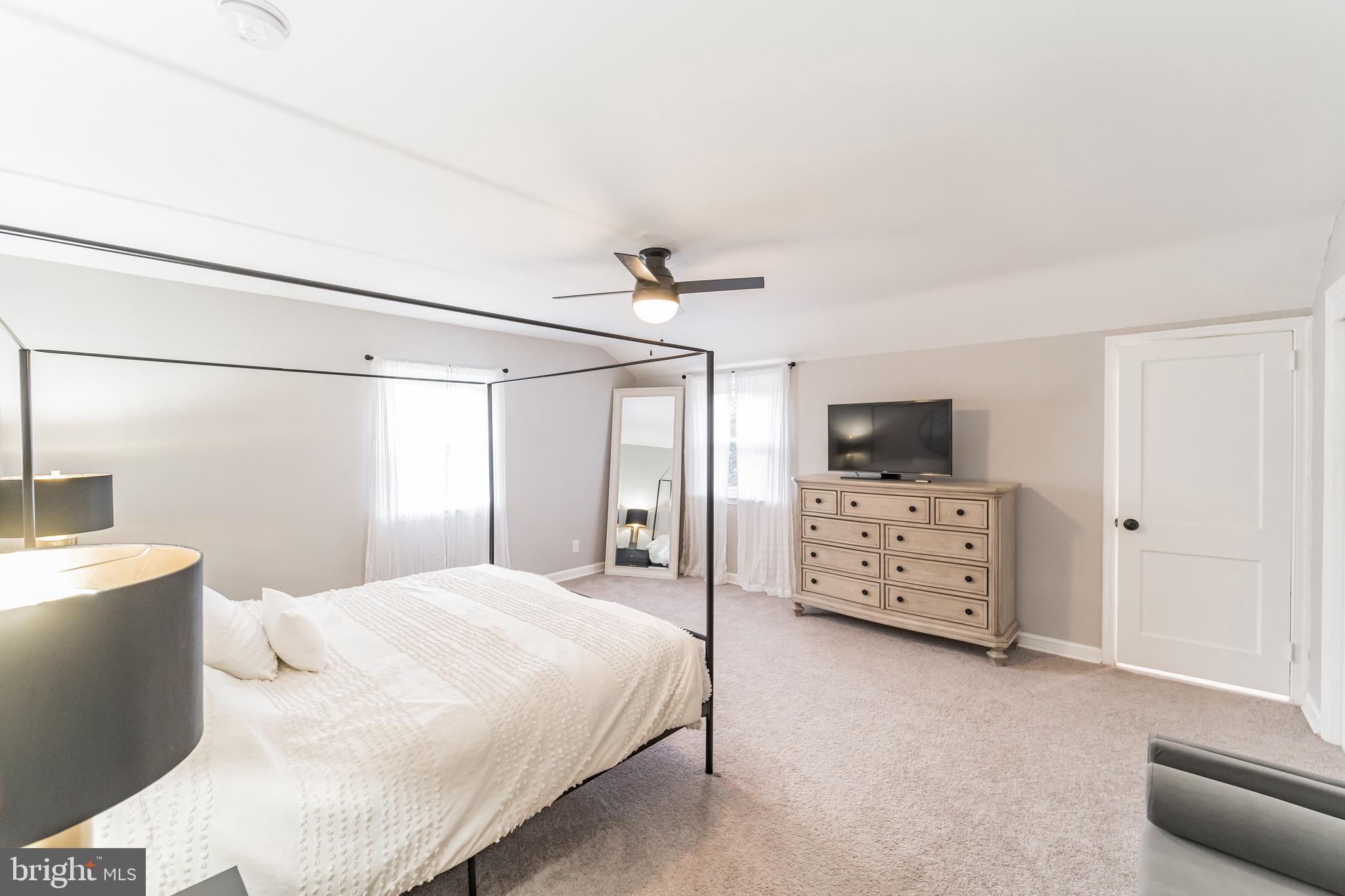 1637 Earlington Road Havertown, PA 19083 - Photo 18 of 30 Gallery Image 18
