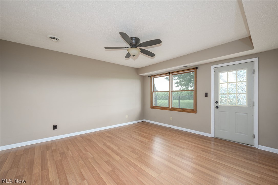496 East Howe Road Kent, OH 44240 - Photo 21 of 38 Gallery Image 21
