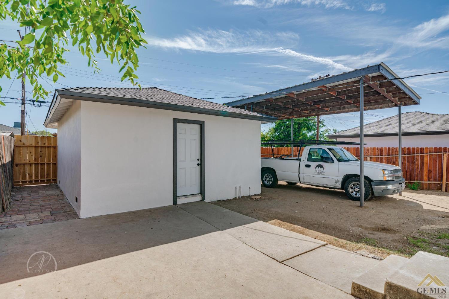 Undisclosed Address Bakersfield, CA 93305 - Photo 23 of 28 a view of parking area